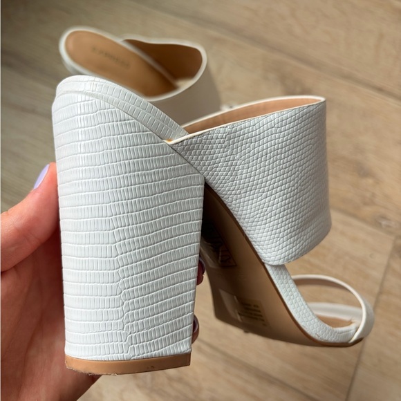 EXPRESS White Textured Block Heels - Picture 2 of 5